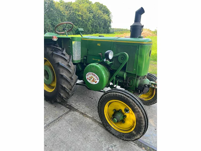1955 vierzon 302 oldtimer tractor - afbeelding 18 van  39