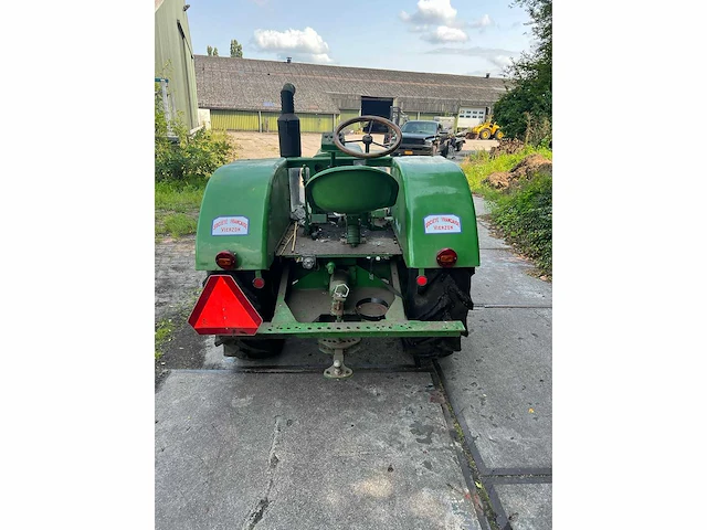 1955 vierzon 302 oldtimer tractor - afbeelding 21 van  39