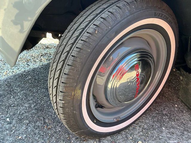 1955 volvo pv444 oldtimer - afbeelding 2 van  65