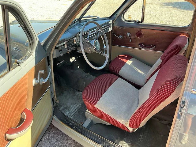 1955 volvo pv444 oldtimer - afbeelding 28 van  65