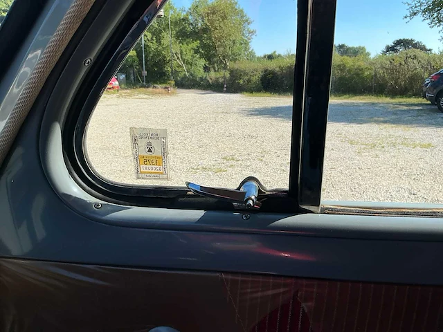 1955 volvo pv444 oldtimer - afbeelding 48 van  65