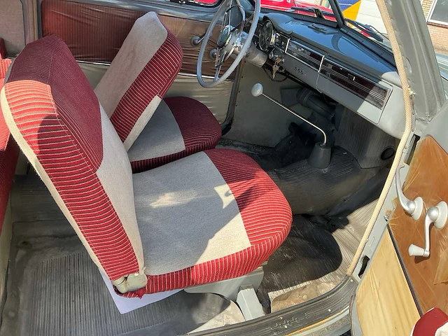 1955 volvo pv444 oldtimer - afbeelding 54 van  65