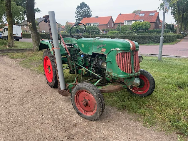 1956 guldner 14ps oldtimer tractor - afbeelding 20 van  26