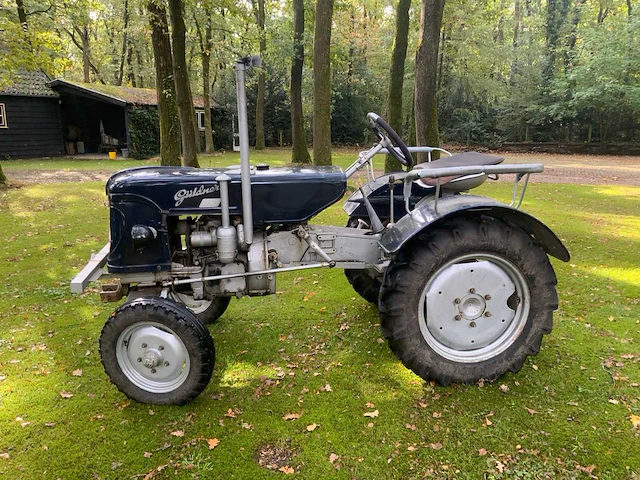 1956 guldner 14ps oldtimer tractor - afbeelding 12 van  24