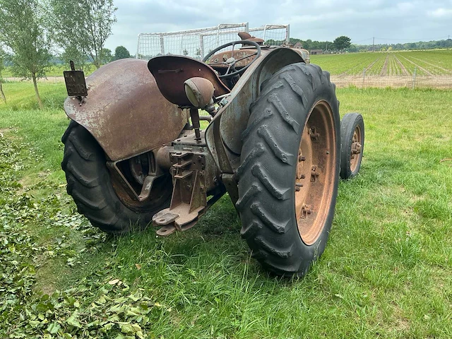 1956 landini l35 gloeikop oldtimer tractor - afbeelding 21 van  27