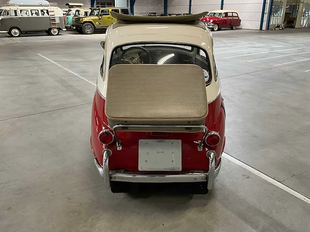 1957 bmw isetta 300 personenauto - afbeelding 18 van  21