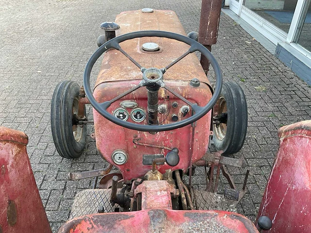 1957 mc cormick international farmall d-430 oldtimer tractor - afbeelding 14 van  24
