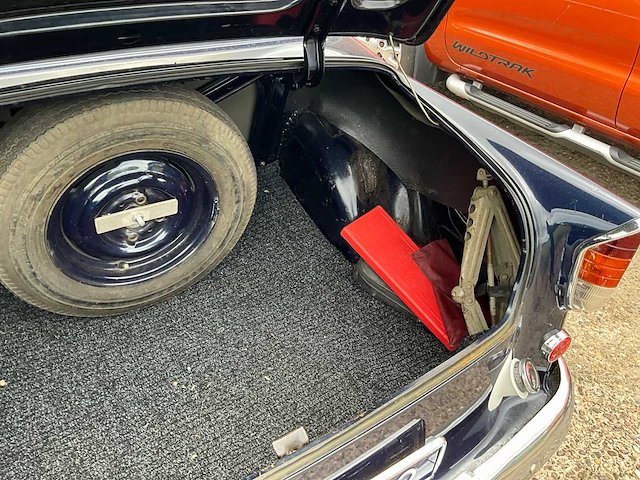 1957 opel rekord oldtimer - afbeelding 10 van  24