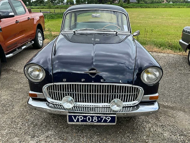 1957 opel rekord oldtimer - afbeelding 12 van  24