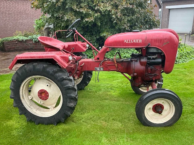 1957 porsche a 111 oldtimer tractor - afbeelding 10 van  16