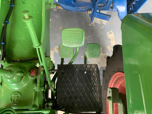 1958 guldner azk tweewielaangedreven landbouwtractor - afbeelding 39 van  49