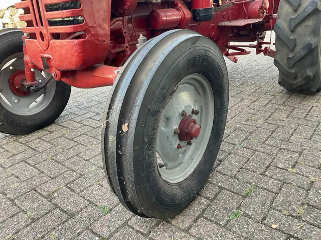 1958 mc cormick international farmall d-430 oldtimer tractor - afbeelding 16 van  32