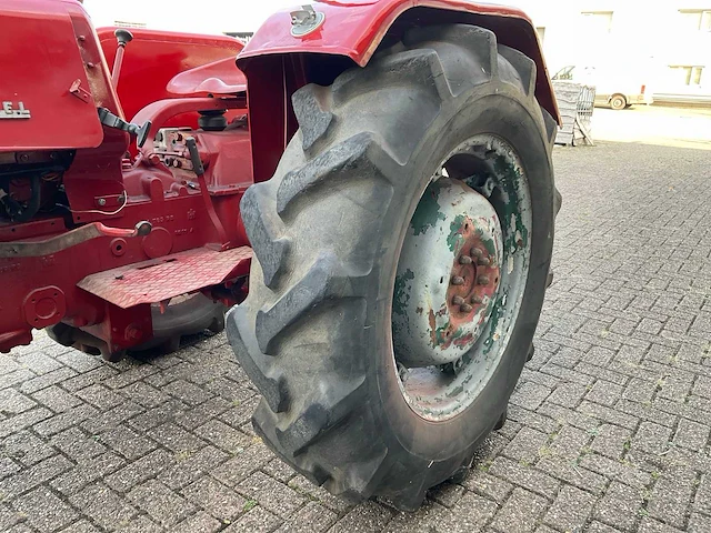1958 mc cormick international farmall d-430 oldtimer tractor - afbeelding 18 van  32
