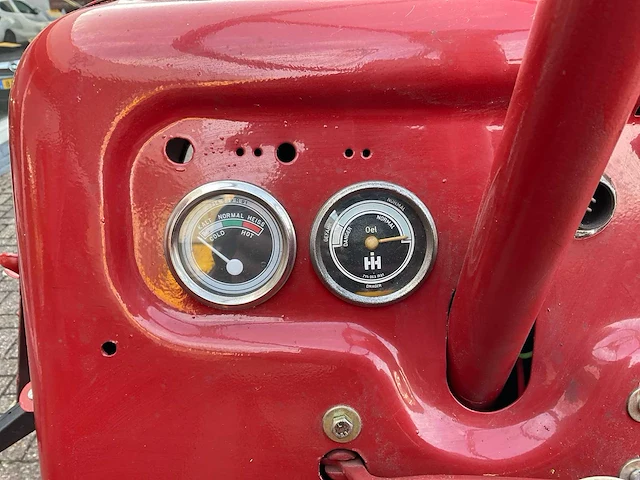 1958 mc cormick international farmall d-430 oldtimer tractor - afbeelding 22 van  32