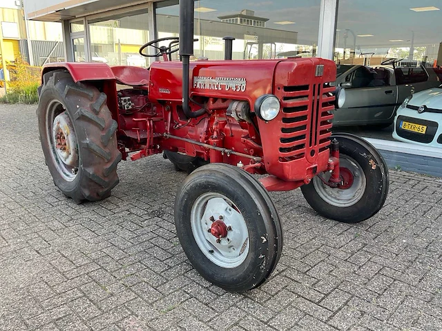 1958 mc cormick international farmall d-430 oldtimer tractor - afbeelding 2 van  32