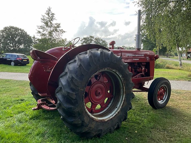 1958 mccormick deering wd9 oldtimer tractor - afbeelding 25 van  27