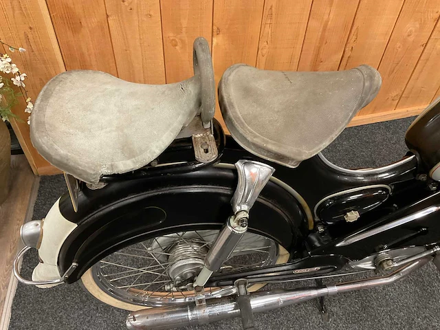 1958 sparta 2 versnelling brommer - afbeelding 3 van  14