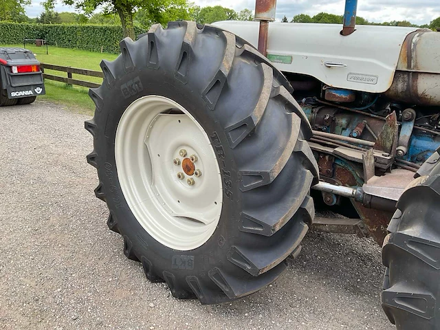1959 fordson major county, new performance oldtimer tractor - afbeelding 11 van  20