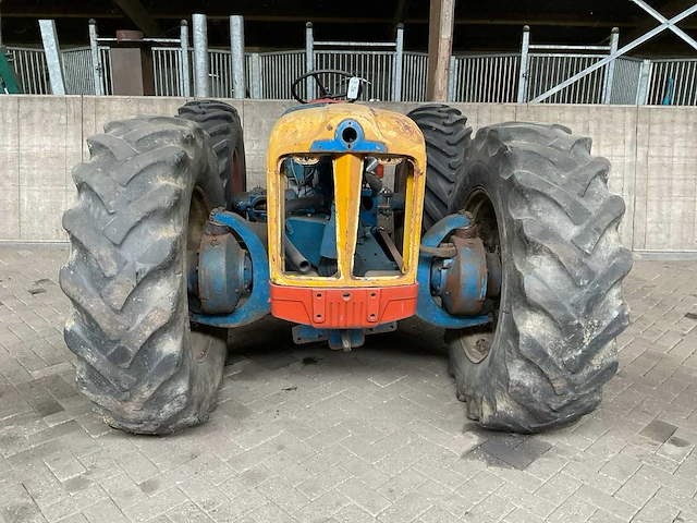 1959 fordson major county super 4 oldtimer tractor, 4wd - afbeelding 16 van  18