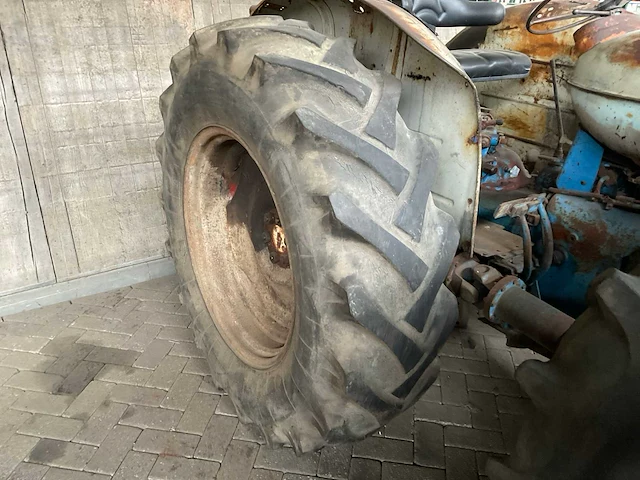 1959 fordson major county super 4 oldtimer tractor, 4wd - afbeelding 8 van  17