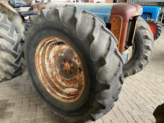 1959 fordson major county super 4 oldtimer tractor, 4wd - afbeelding 9 van  17