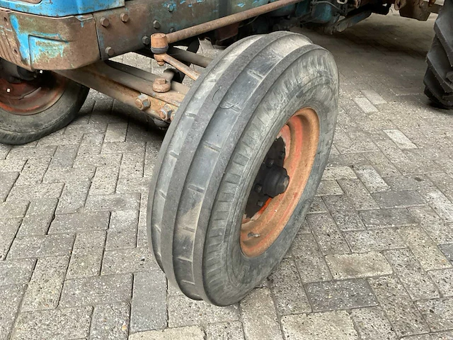 1959 fordson super major oldtimer tractor - afbeelding 7 van  17