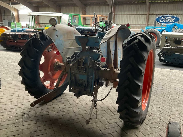 1959 fordson super major oldtimer tractor - afbeelding 11 van  17