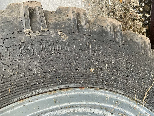 1959 massey ferguson 35 oldtimer tractor - afbeelding 4 van  31