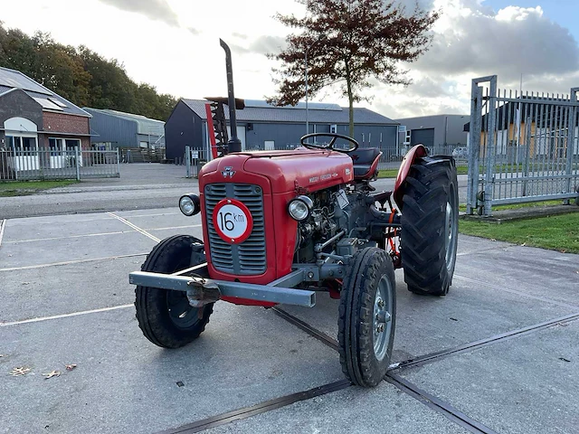 1959 massey ferguson 35 oldtimer tractor - afbeelding 30 van  31