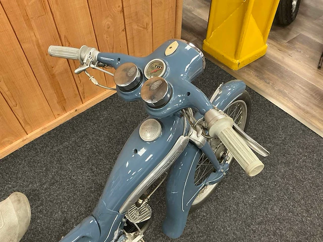 1959 victoria vicky brommer - afbeelding 12 van  13