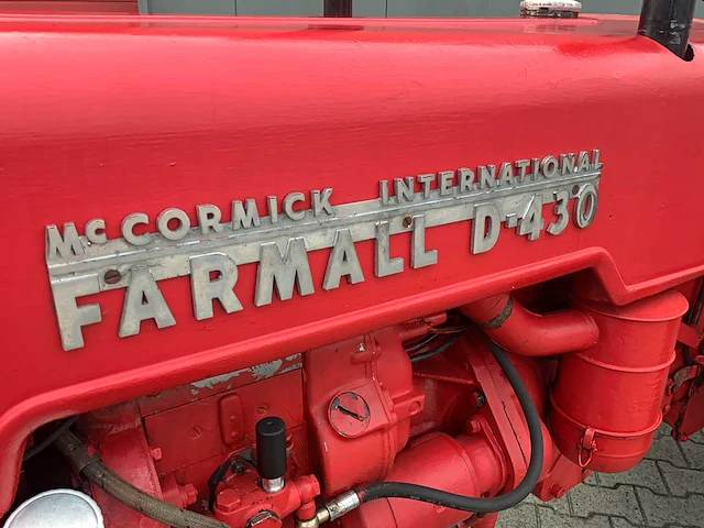 1960 farmall d-430 oldtimer tractor - afbeelding 6 van  30