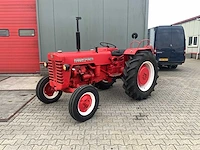 1960 farmall d-430 oldtimer tractor - afbeelding 1 van  30