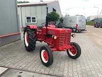 1960 farmall d-430 oldtimer tractor - afbeelding 23 van  30