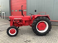 1960 farmall d-430 oldtimer tractor - afbeelding 26 van  30
