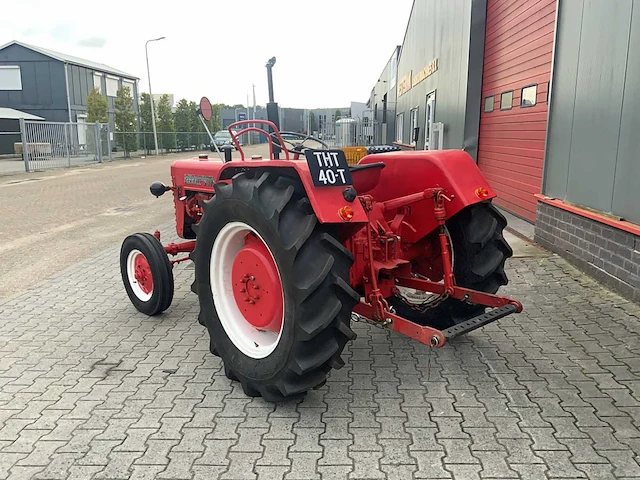 1960 farmall d-430 oldtimer tractor - afbeelding 27 van  30