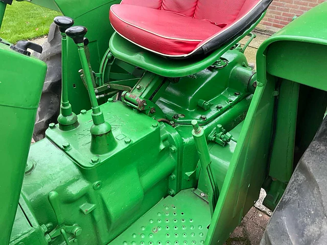 1960 john deere lanz 300 oldtimer tractor + maaibalk - afbeelding 21 van  31