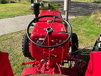 1960 mc cormick international d-324 oldtimer tractor met maakbalk - afbeelding 6 van  29