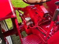 1960 mc cormick international d-324 oldtimer tractor met maakbalk - afbeelding 18 van  29