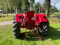 1960 mc cormick international d-324 oldtimer tractor met maakbalk - afbeelding 27 van  29