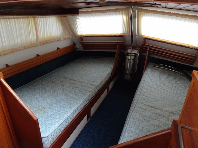 1960 westlander 1050 platbodem kruiser - afbeelding 14 van  24