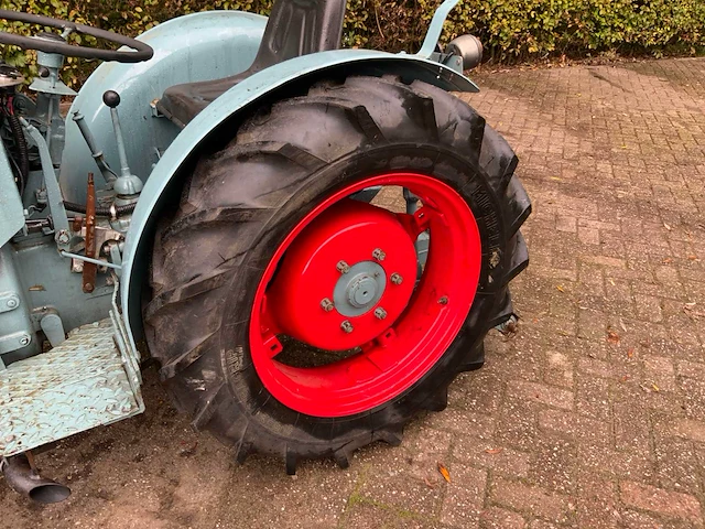 1961 eicher es201 oldtimer tweewielaangedreven landbouwtractor - afbeelding 5 van  29