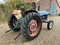 1961 fordson super major oldtimer tractor - afbeelding 23 van  31