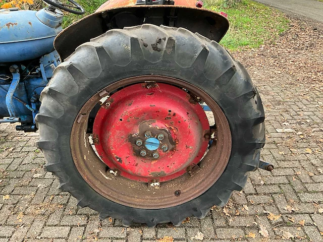 1961 fordson super major oldtimer tractor - afbeelding 30 van  31