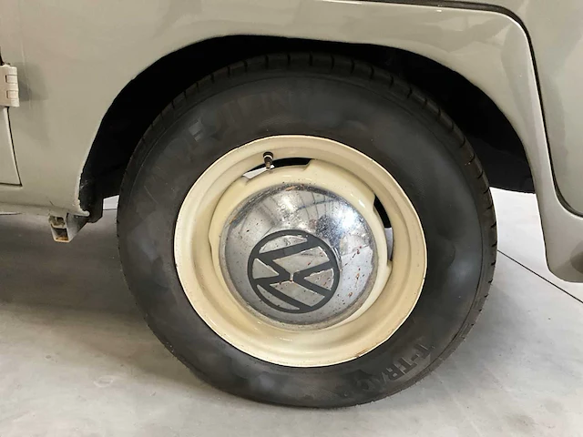 1961 volkswagen t1 camper - afbeelding 24 van  33