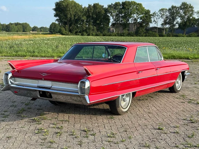 1962 cadillac sedan de ville - afbeelding 26 van  30