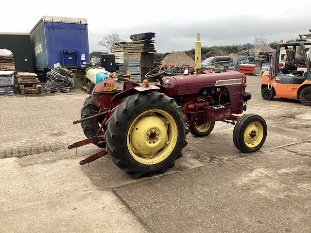 1962 david brown 850 implematic tweewielaangedreven landbouwtractor - afbeelding 6 van  12