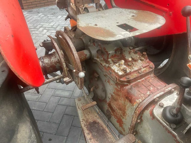 1962 massey ferguson 35 x oldtimer tractor - afbeelding 9 van  23