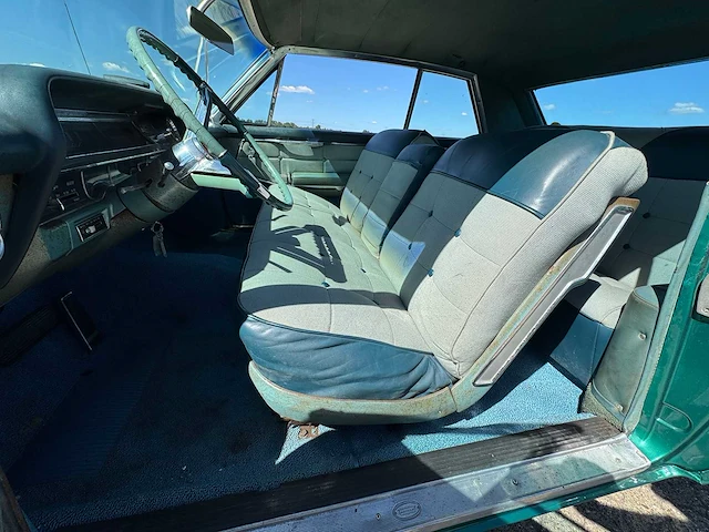 1963 cadillac coup de ville - afbeelding 15 van  32