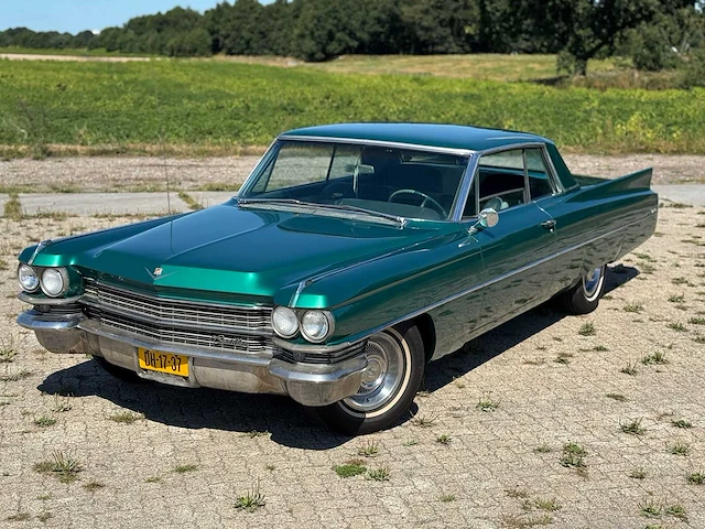 1963 cadillac coup de ville - afbeelding 24 van  32