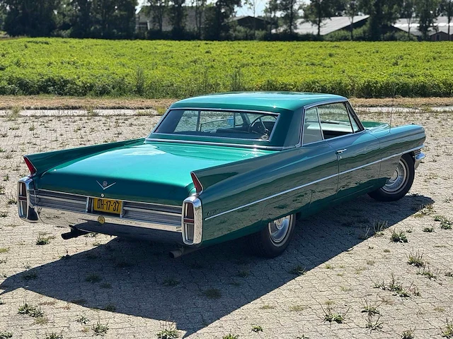 1963 cadillac coup de ville - afbeelding 26 van  32